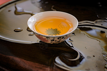 茶香润心，健康相伴：喝茶的五大养生秘诀